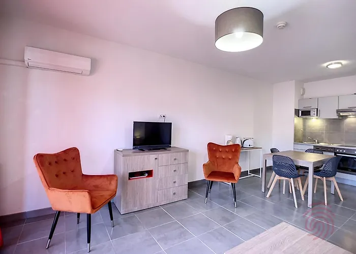 F2 Climatise Avec Parking, Wi-fi, Animaux Acceptes, Proche Centre Et Thermes - Fr-1-451-113 * Lamalou-les-Bains